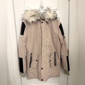 NWOT Women’s beige coat with black accents and hood with detachable faux fur